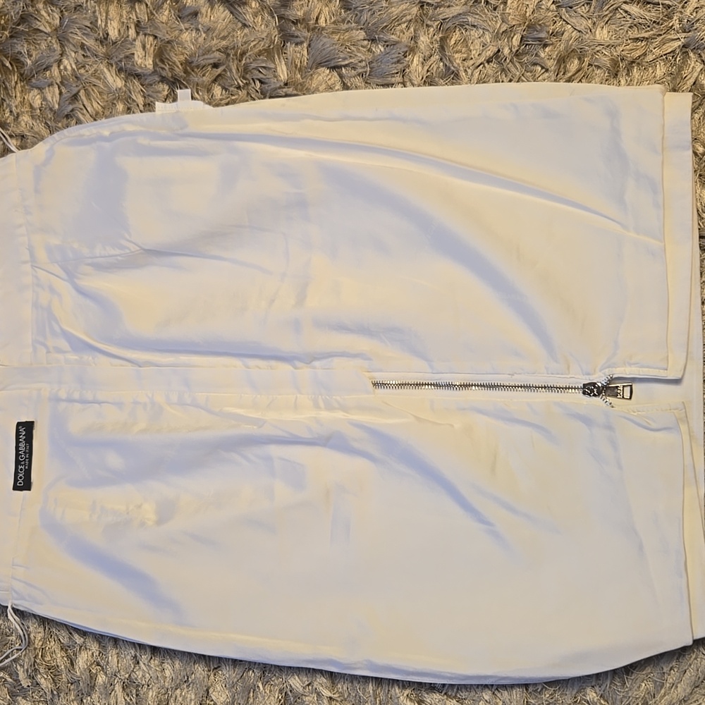 Dolce & Gabbana Elegant White Pencil Skirt With Back Exposed Zipper - Picture 10 of 16